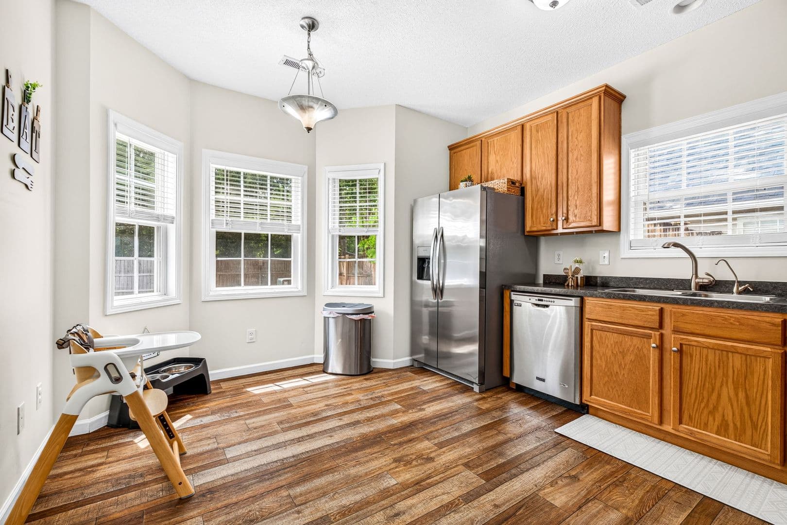 Goose Creek House: 139 Pointer Dr