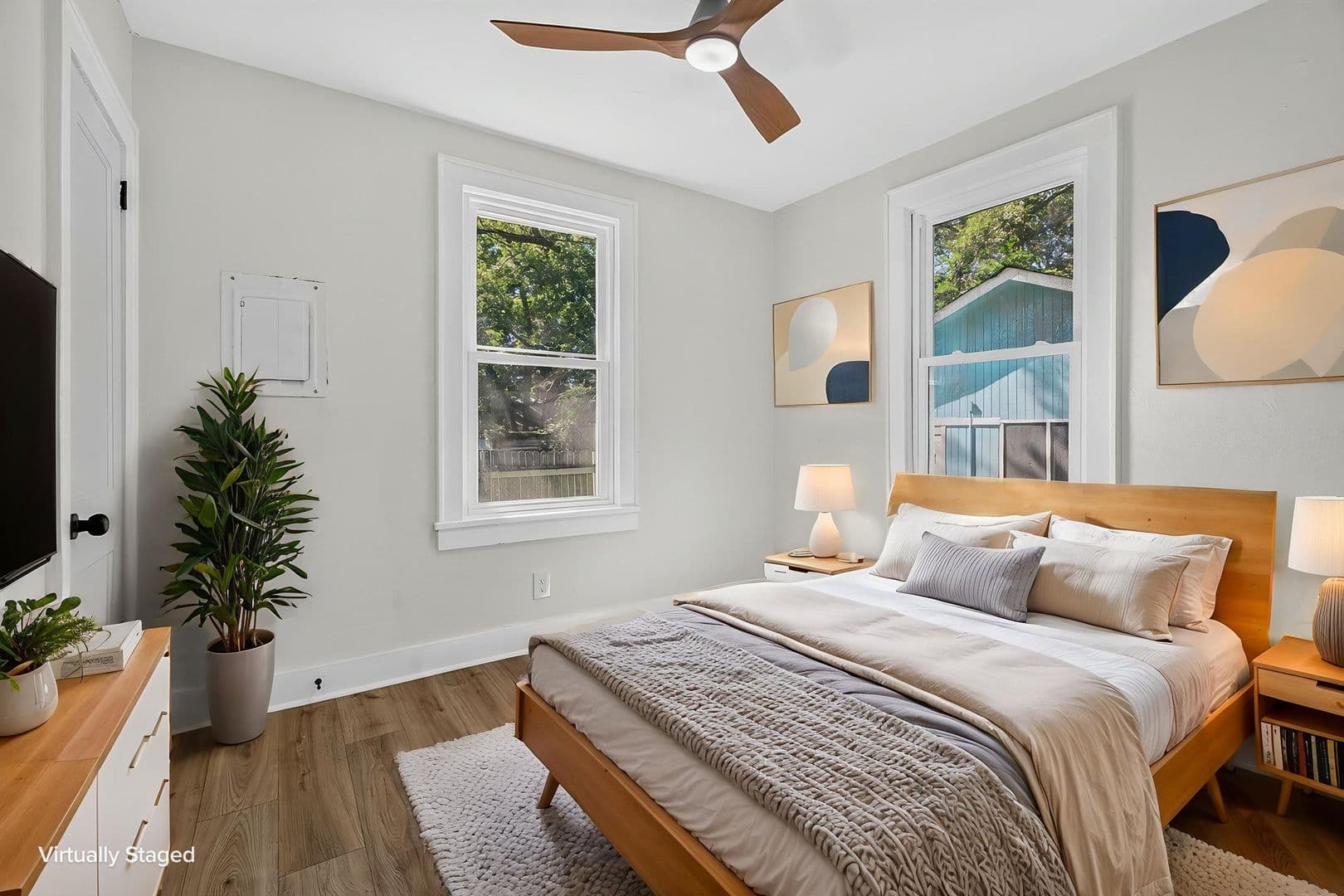 North Charleston House: 2660 Olympia Ave