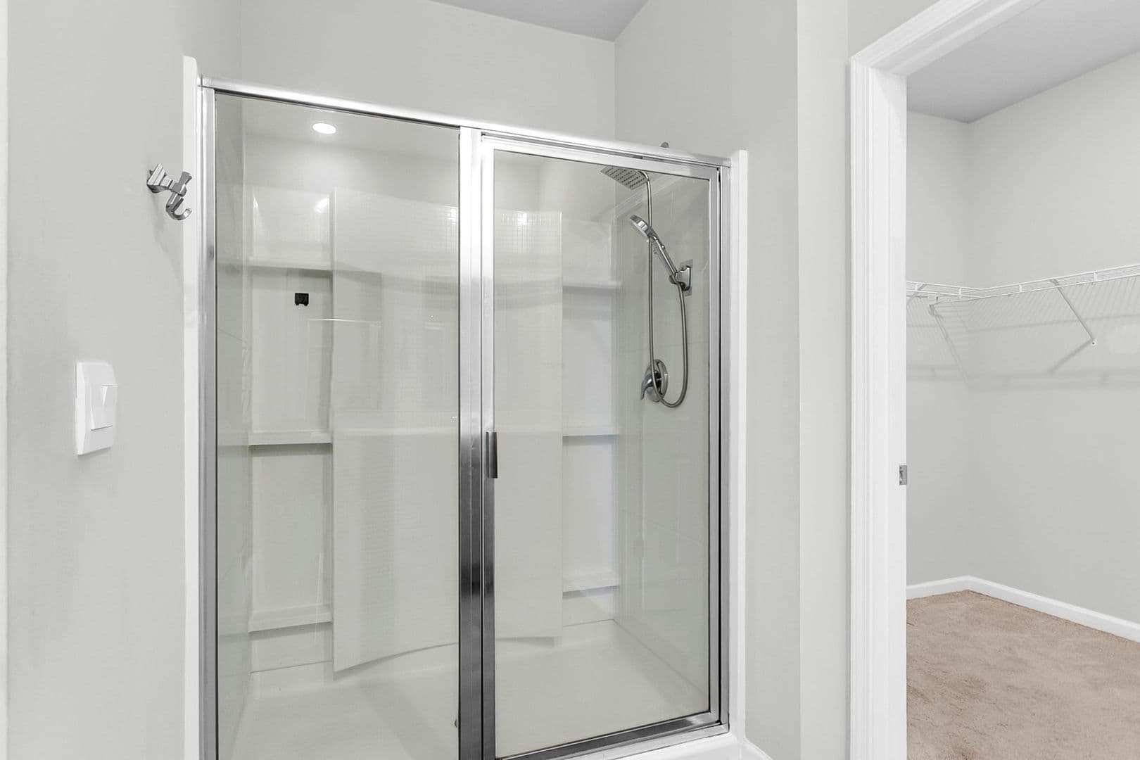 Summerville House: 325 Black Birch Dr