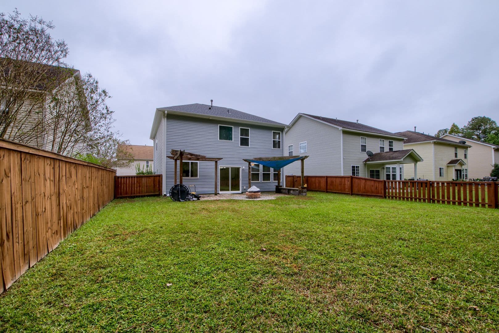 Moncks Corner House: 208 Woodbrook Way