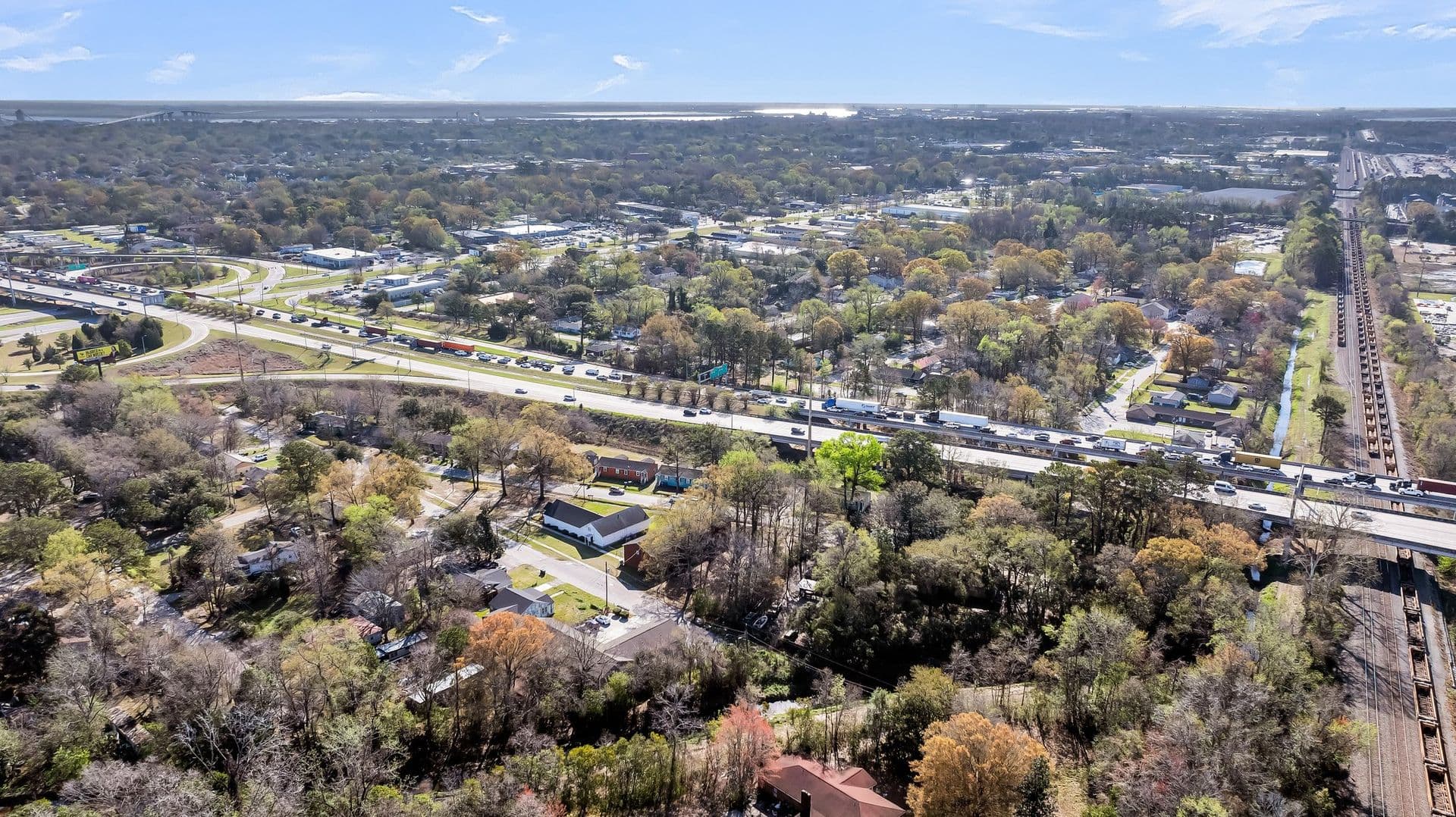 North Charleston Apartment: 2220 Van Buren Ave