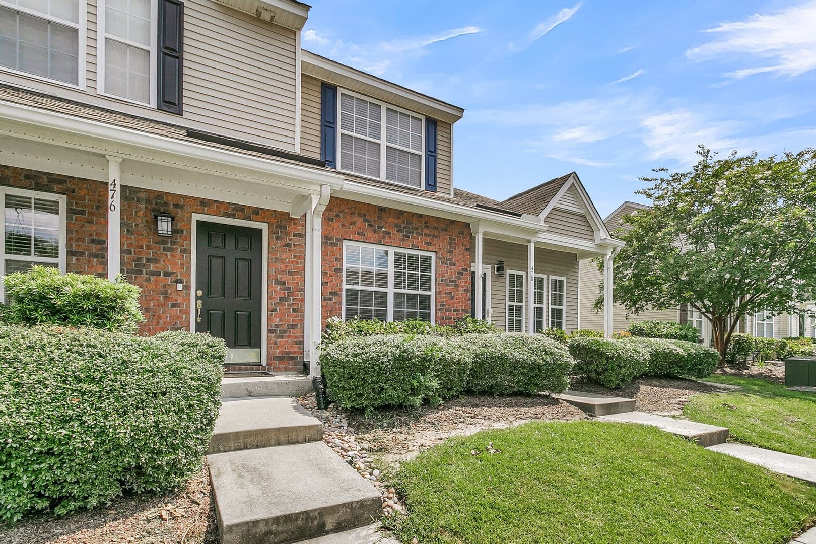 Charleston House: 478 Doane Way - 1