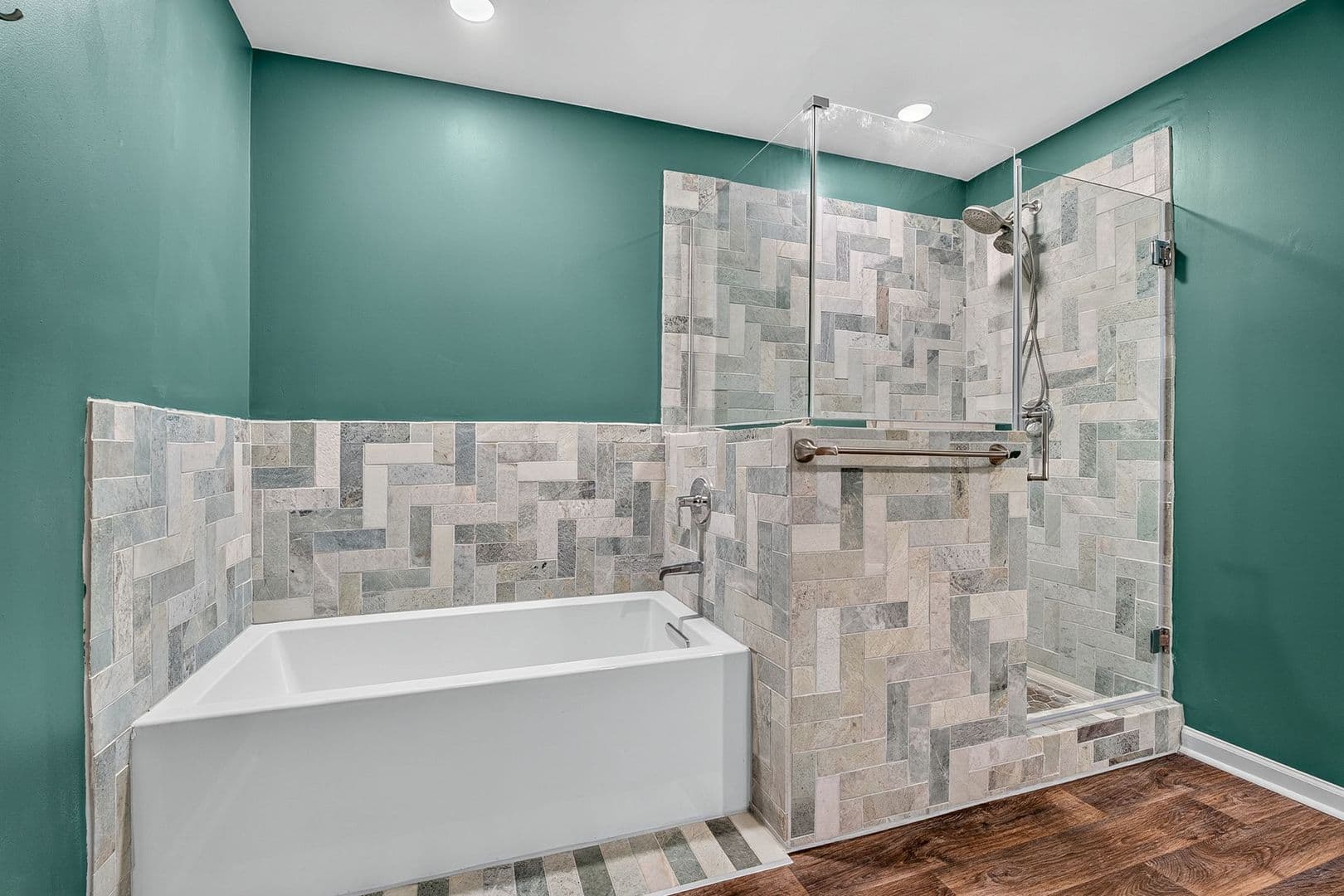 Summerville House: 123 Sweet Cherry Lane