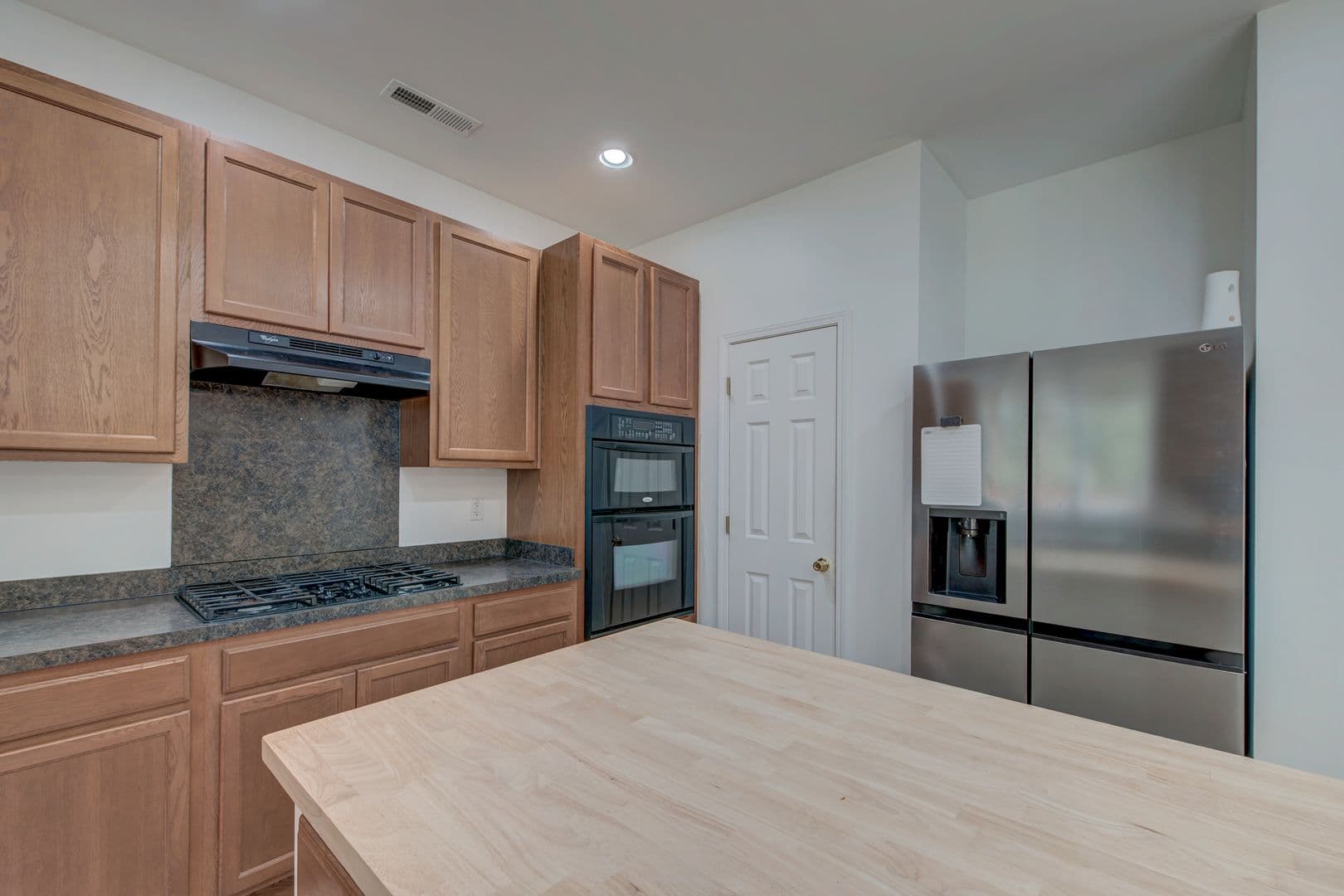 Moncks Corner House: 208 Woodbrook Way