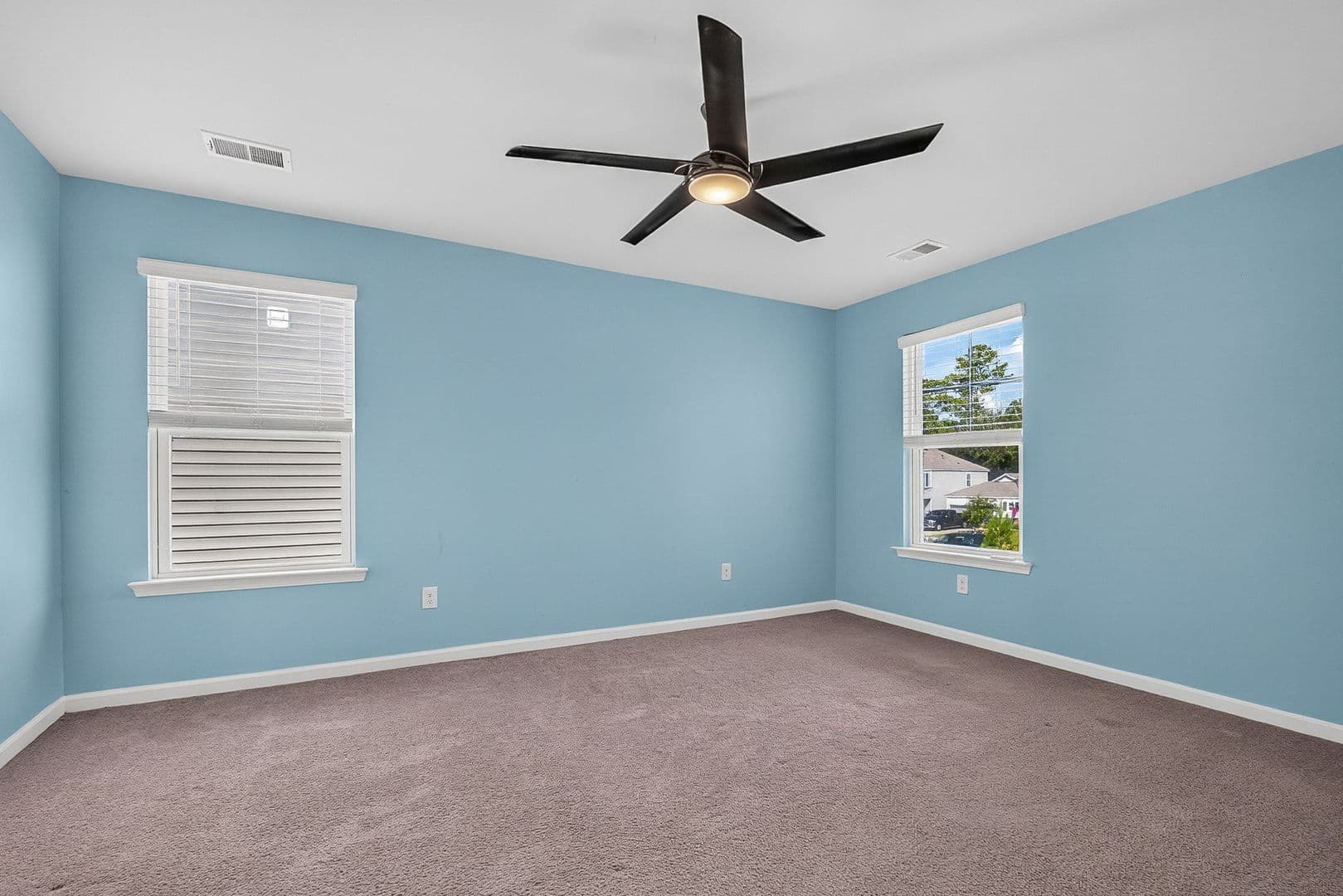 Summerville House: 123 Sweet Cherry Lane