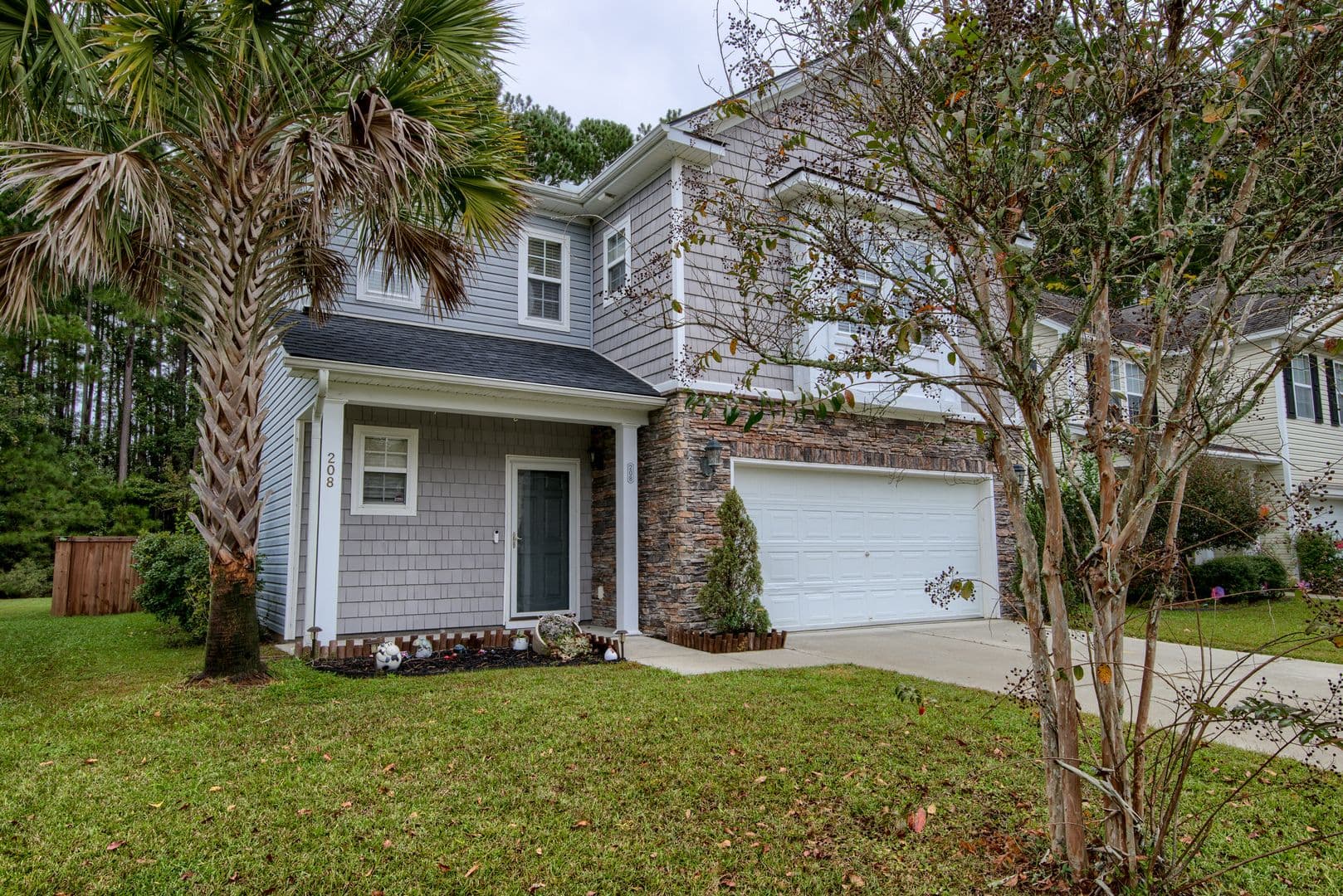 Moncks Corner House: 208 Woodbrook Way