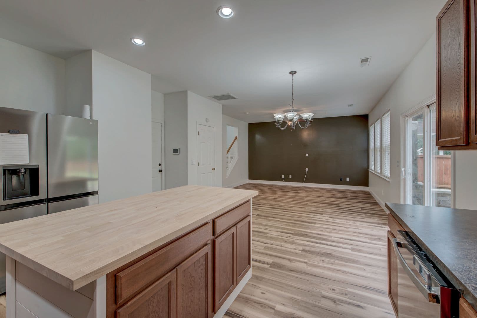 Moncks Corner House: 208 Woodbrook Way