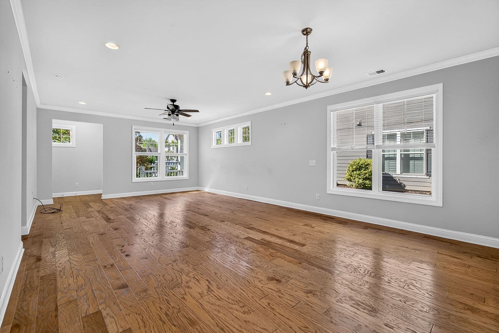Mount Pleasant House: 2668 Park West Blvd