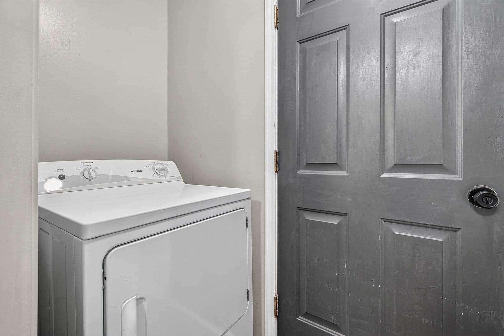 Summerville House: 117 Hopper Dr