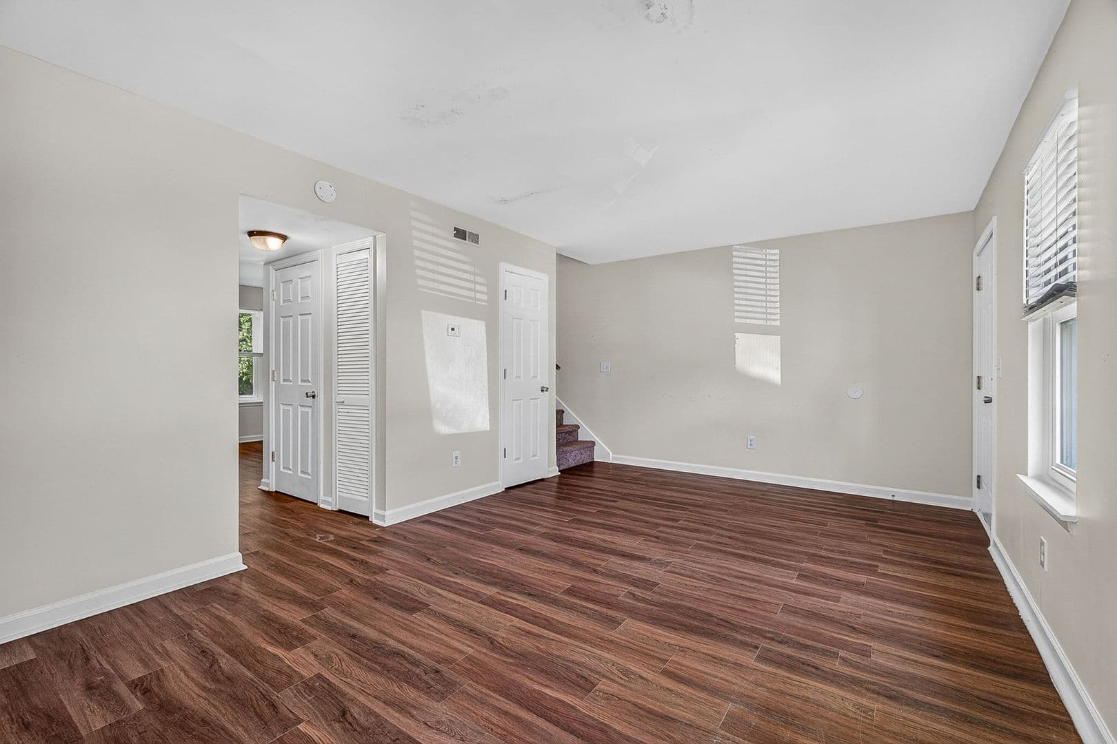 North Charleston House: 7591 Hunter's Ridge Lane