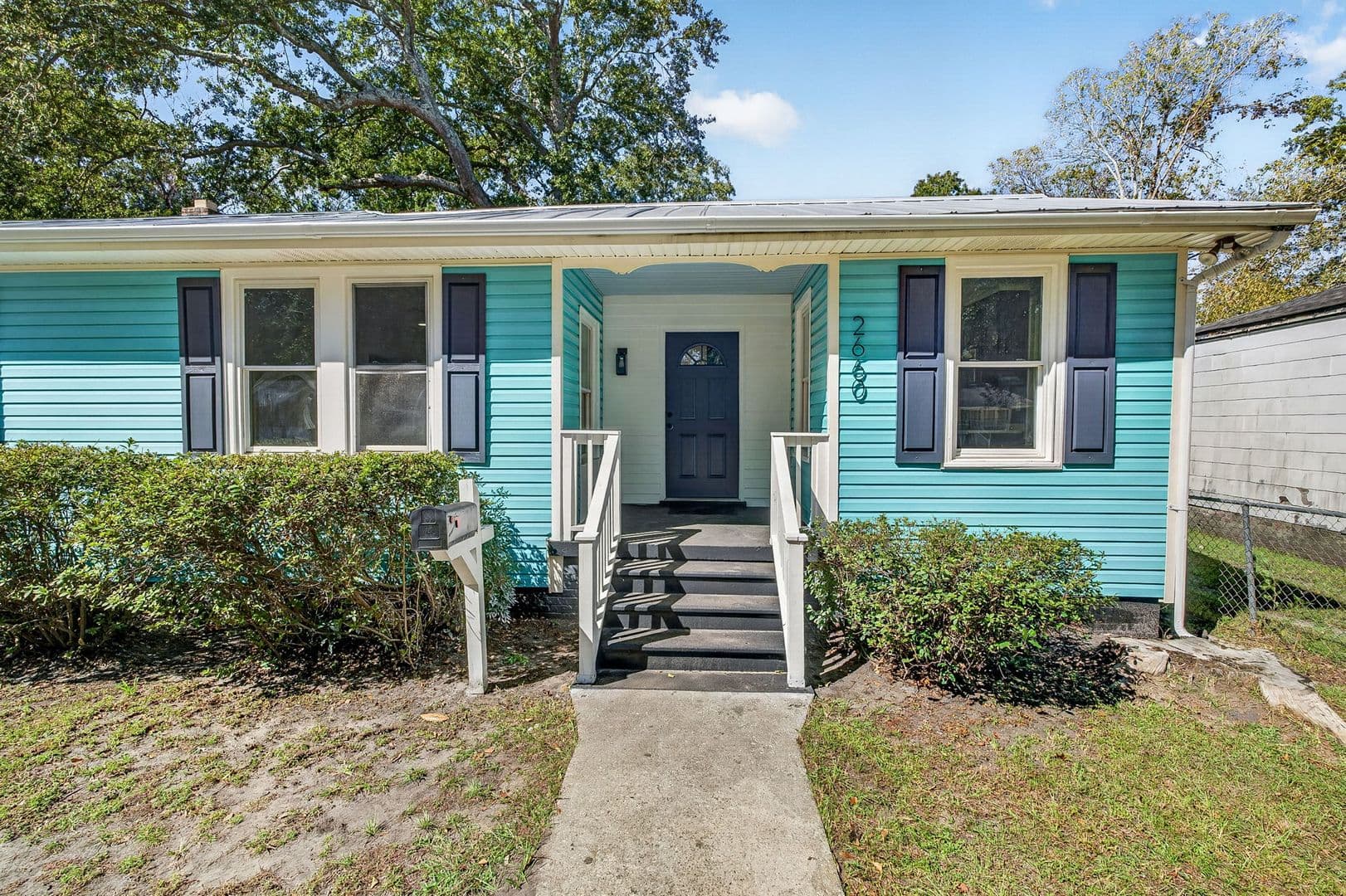 North Charleston House: 2660 Olympia Ave