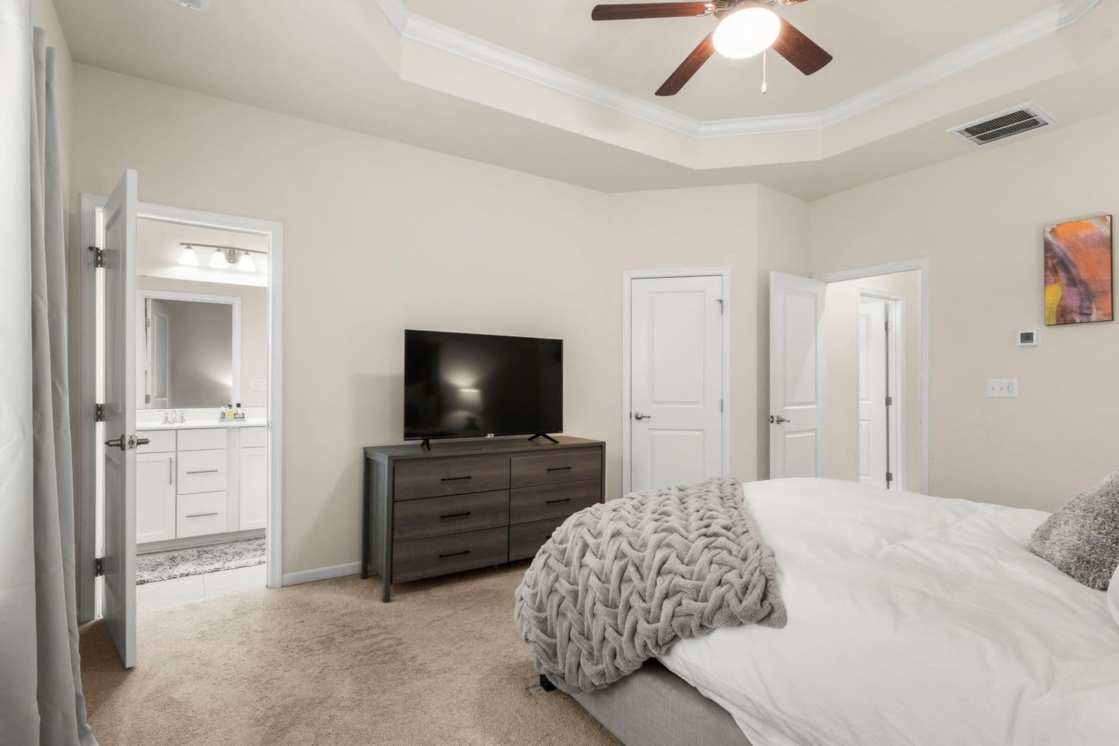 Huntersville House: 11709 Blessington Rd