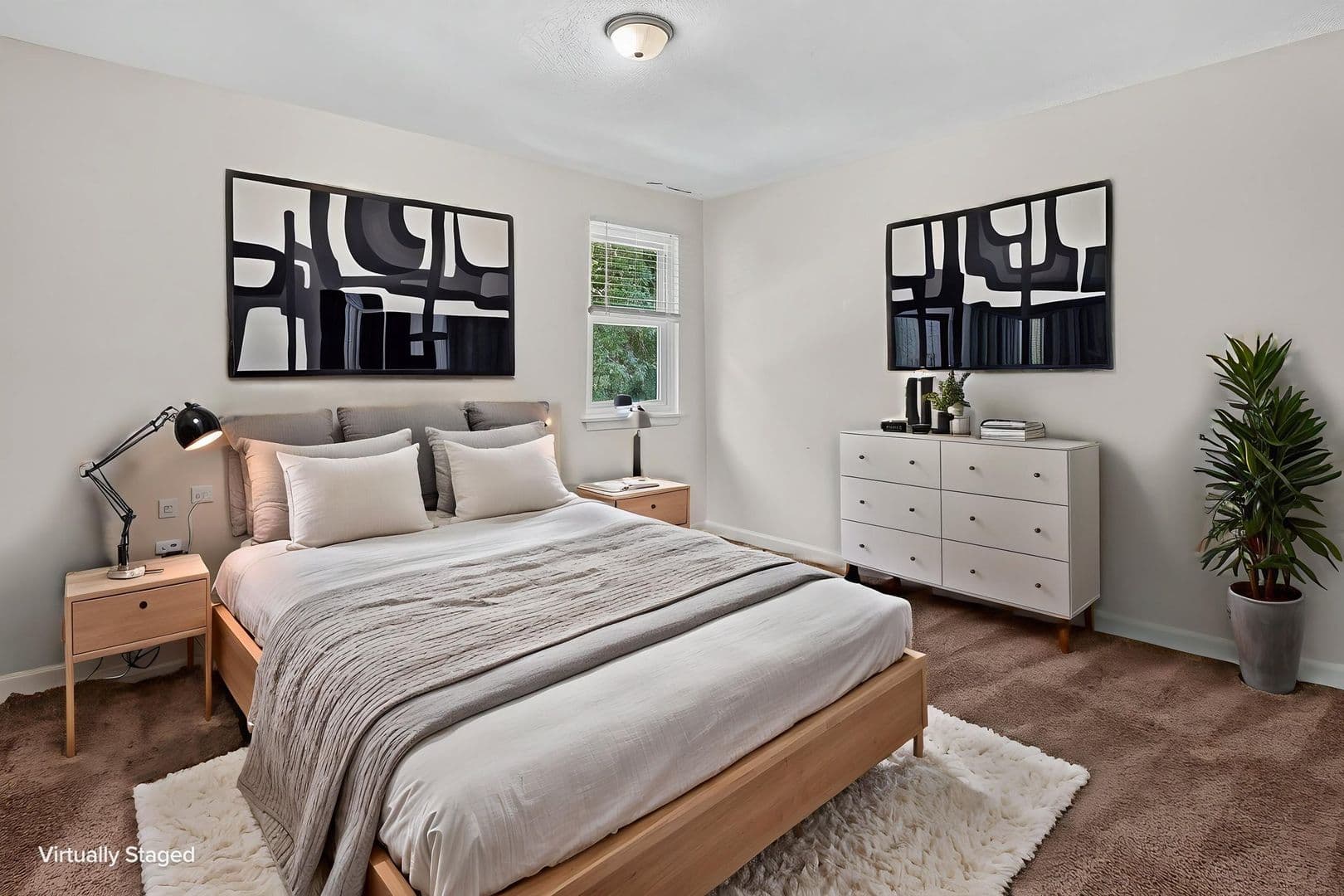 North Charleston House: 7591 Hunter's Ridge Lane