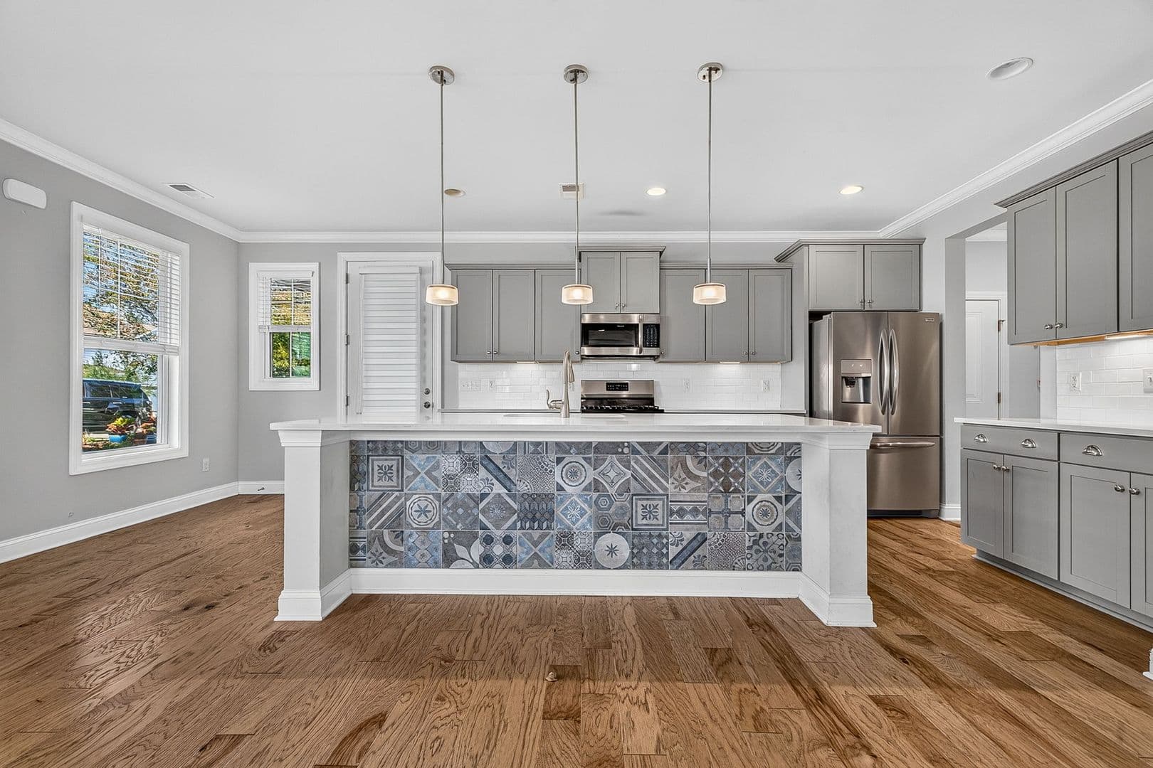 Mount Pleasant House: 2668 Park West Blvd