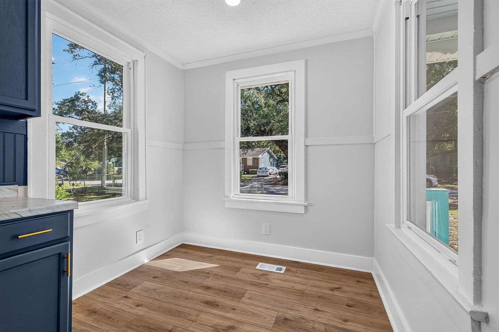 North Charleston House: 2660 Olympia Ave