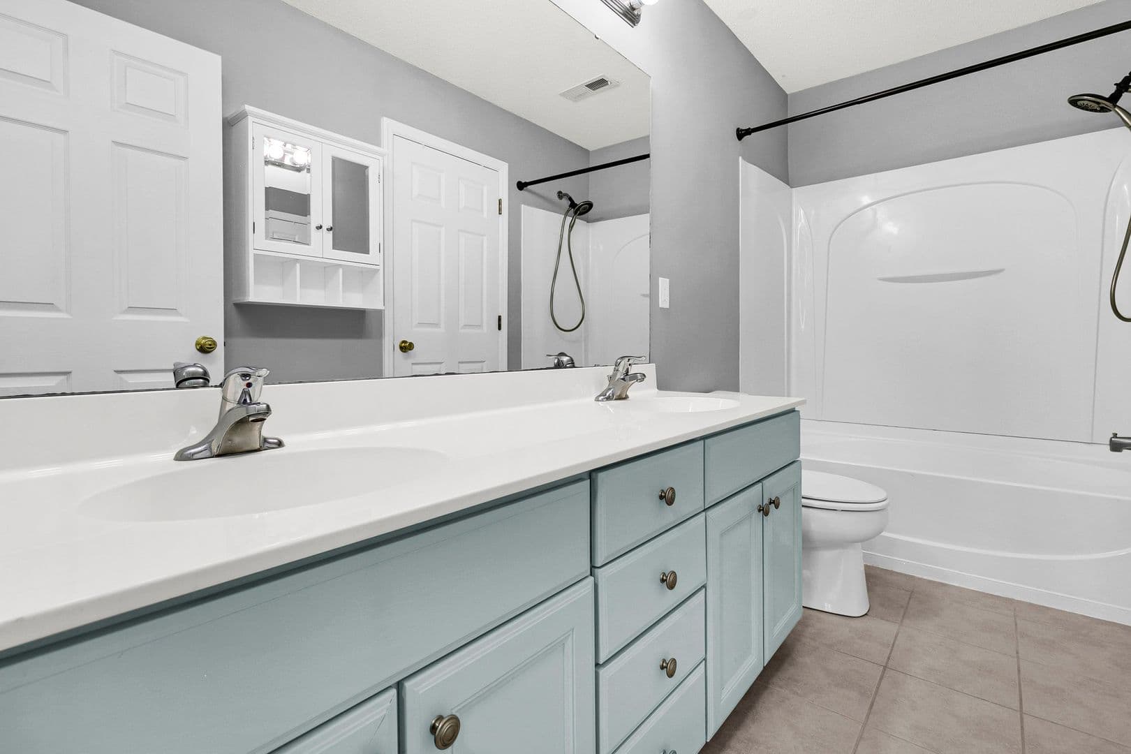 Charleston House: 478 Doane Way - 1