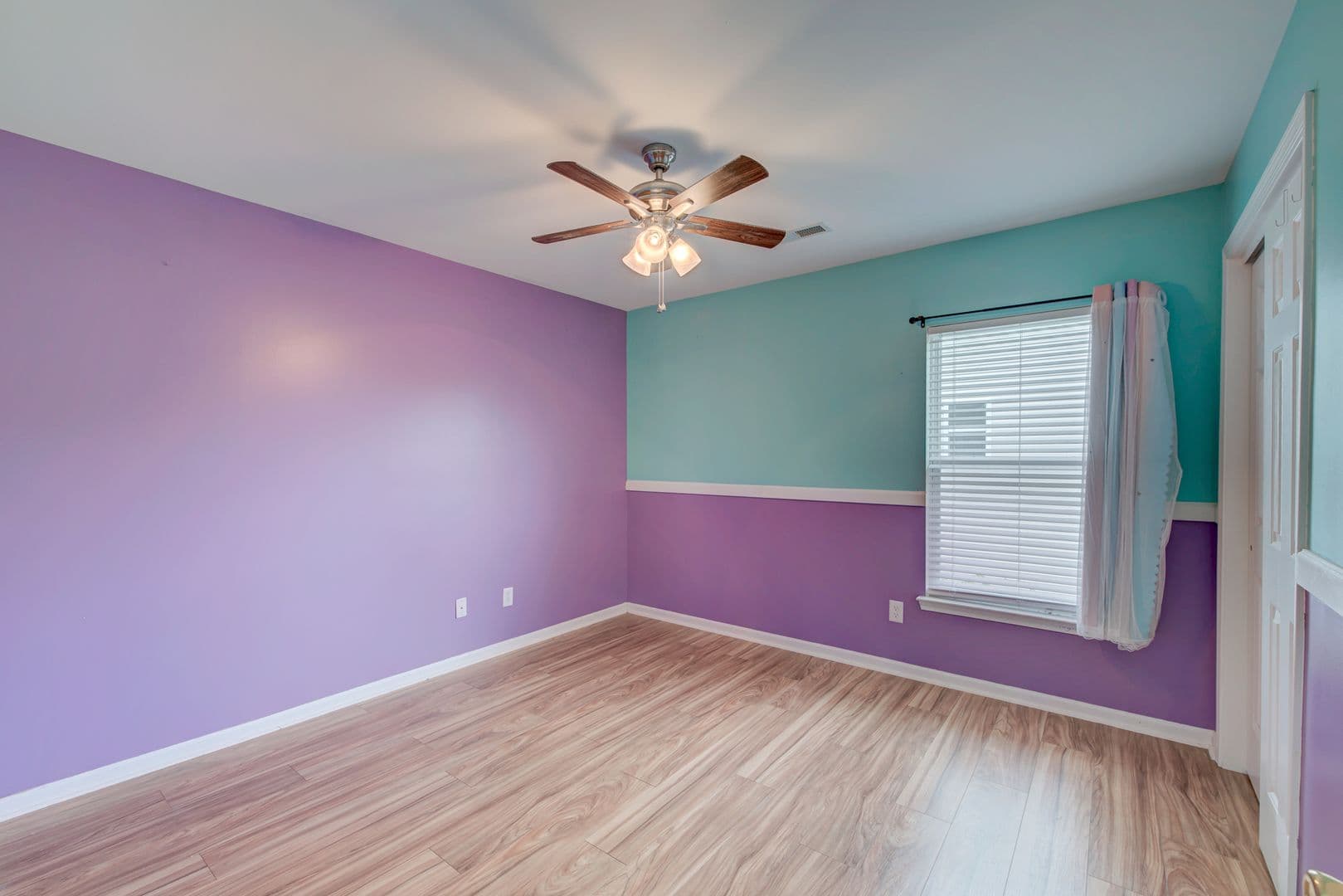 Moncks Corner House: 208 Woodbrook Way