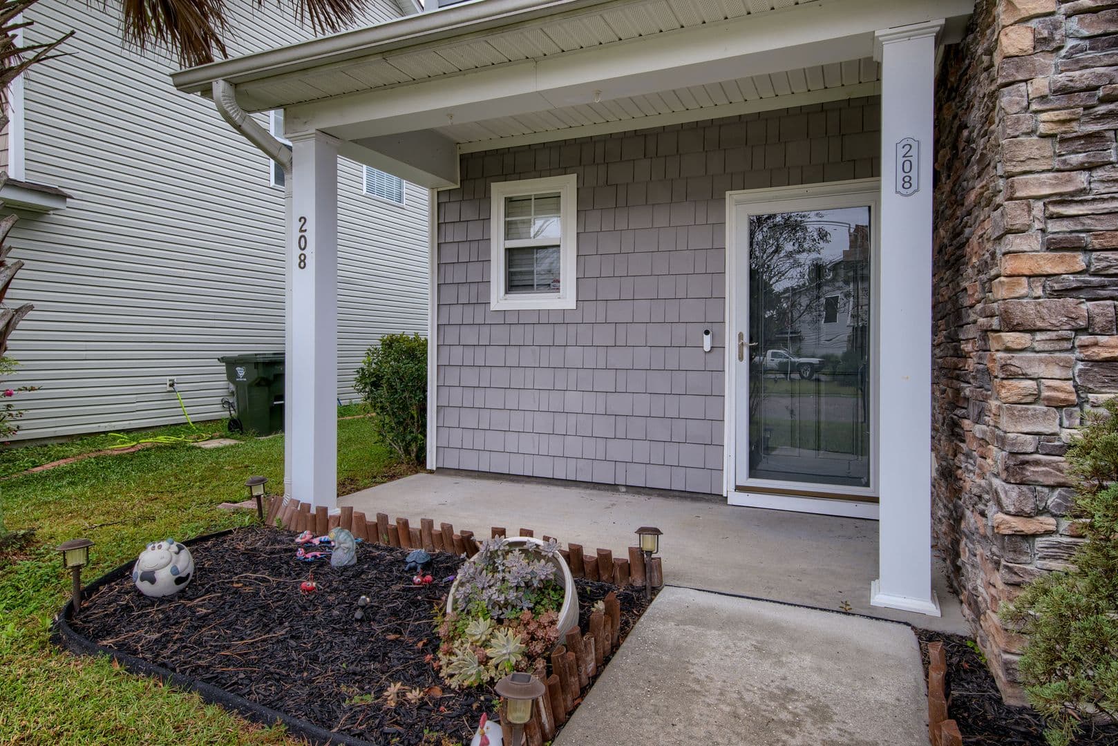 Moncks Corner House: 208 Woodbrook Way