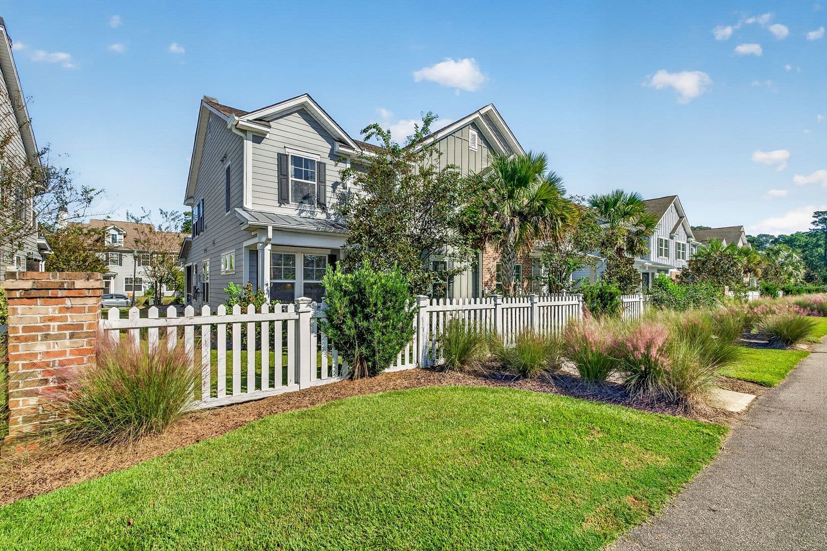 Mount Pleasant House: 2668 Park West Blvd