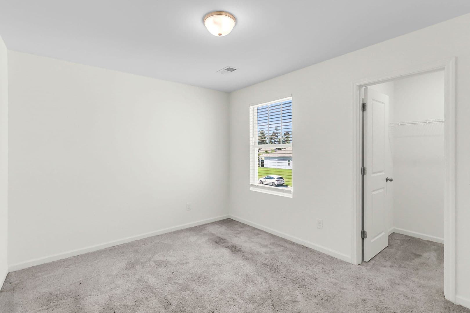 Summerville House: 424 Pender Woods Dr.