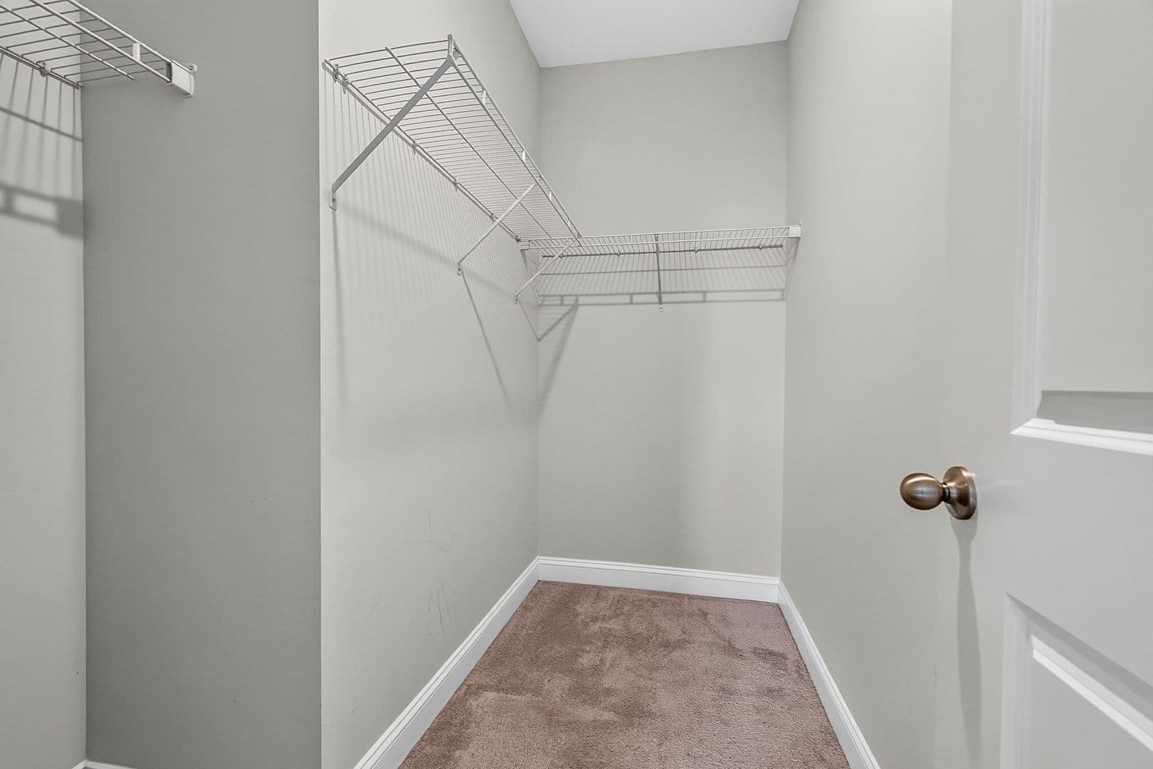 Mount Pleasant House: 2668 Park West Blvd