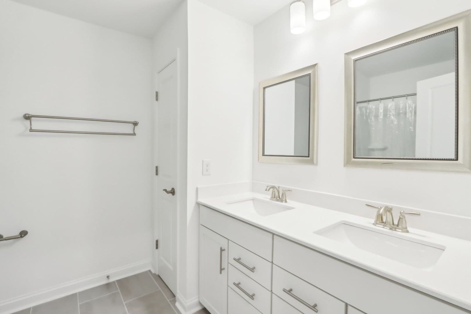Charlotte House: 13102 Petrel Place