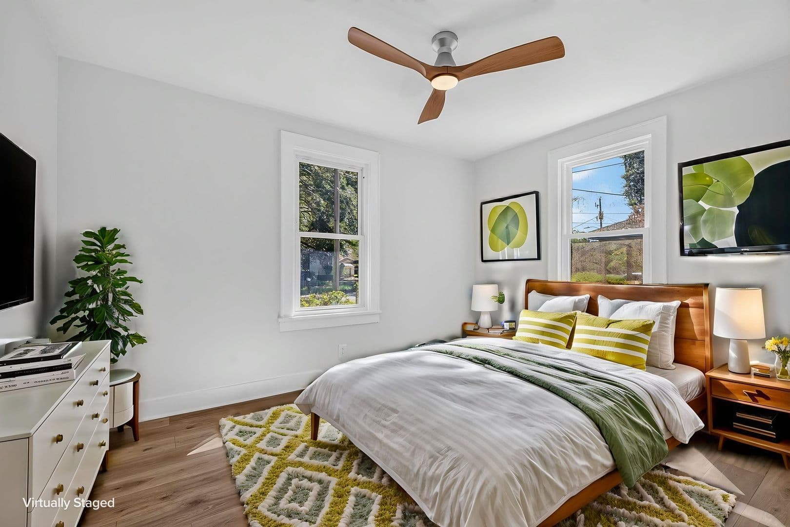 North Charleston House: 2660 Olympia Ave