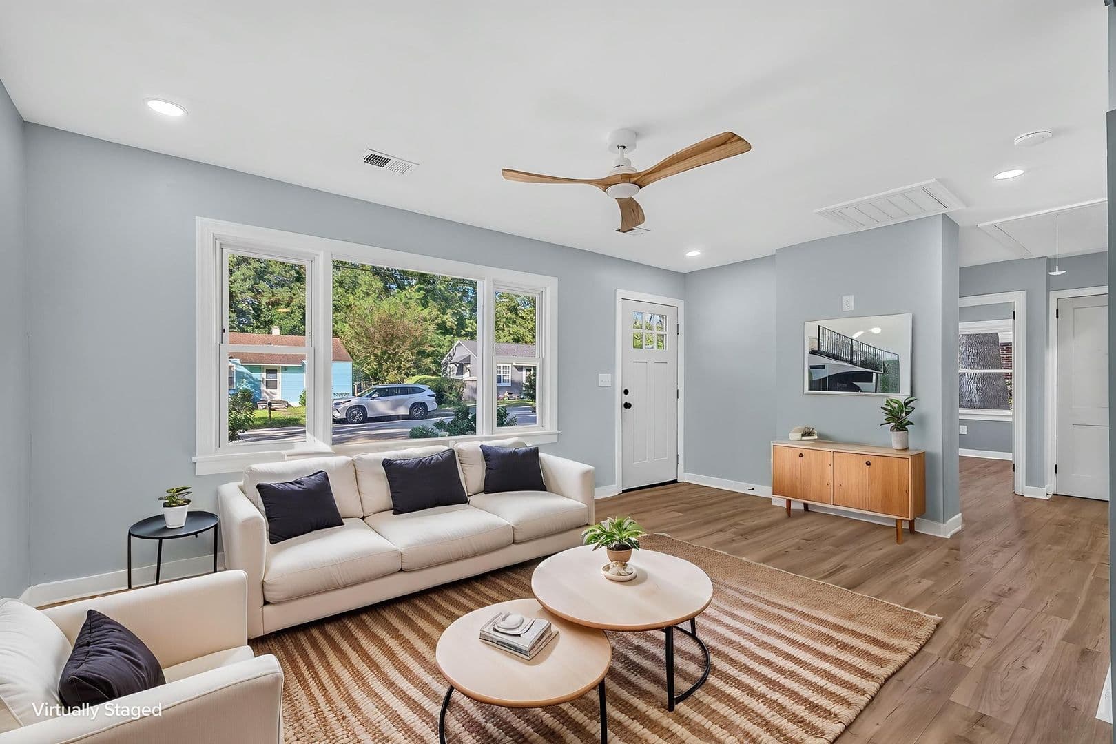 North Charleston House: 5454 Torgerson Ave