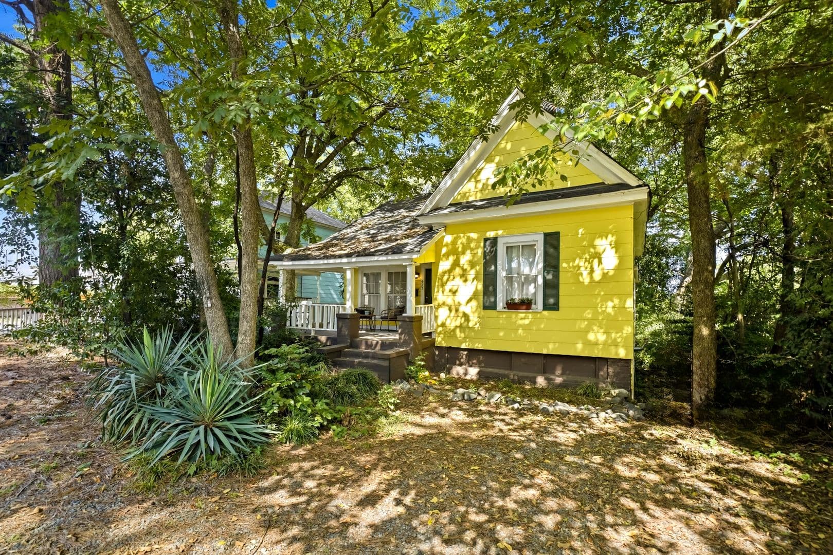 Charlotte House: 427 E 22nd St