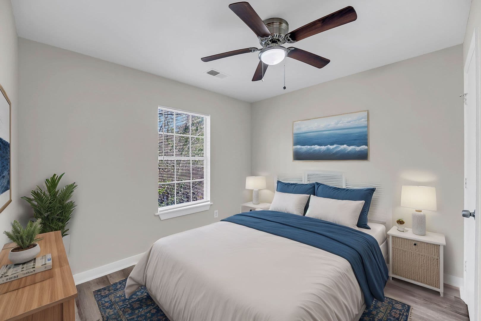 North Charleston Apartment: 2220 Van Buren Ave