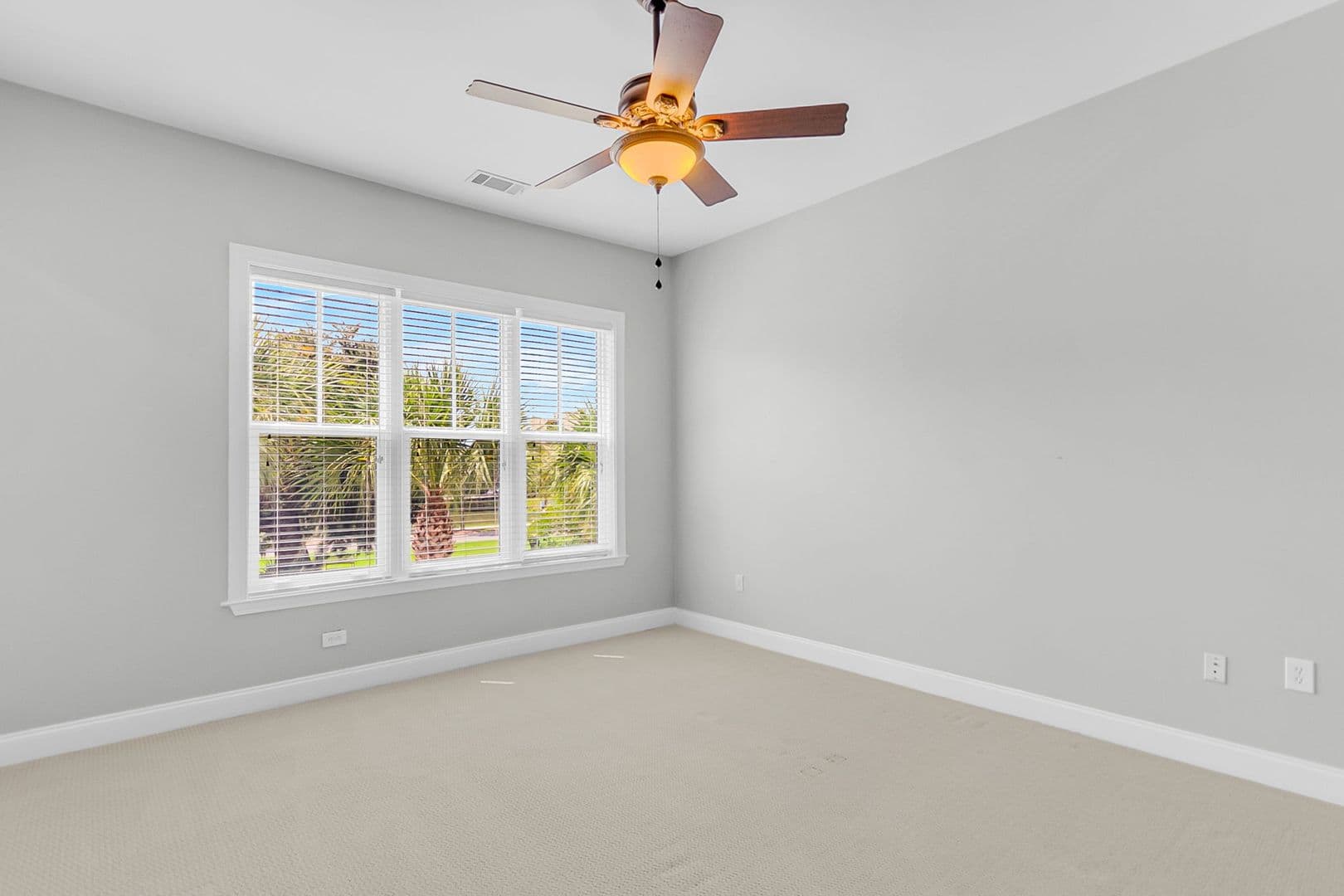 Daniel Island House: 200 River Landing Drive