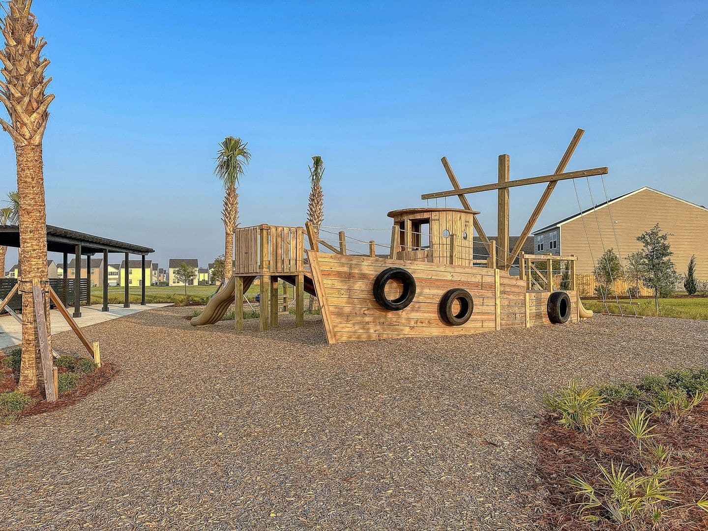 Summerville House: 424 Pender Woods Dr.