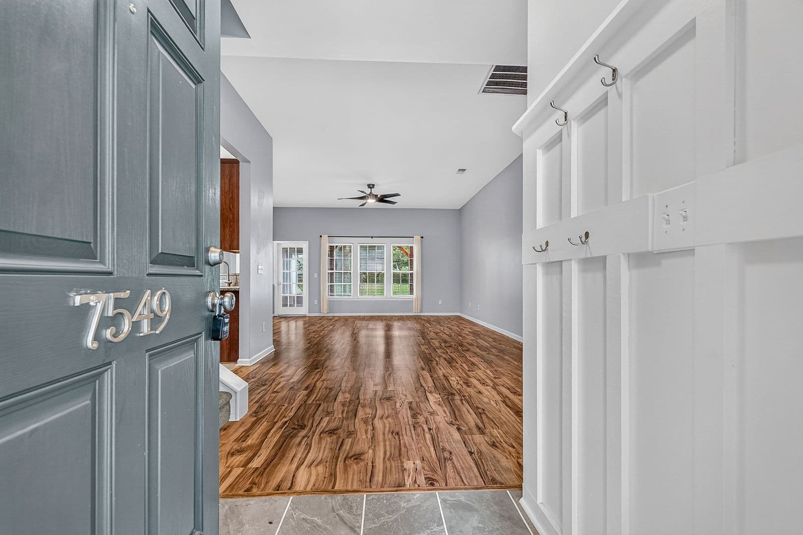 Hanahan House: 7549 Hawks Circle