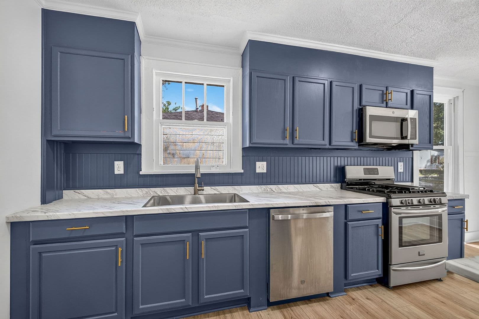 North Charleston House: 2660 Olympia Ave
