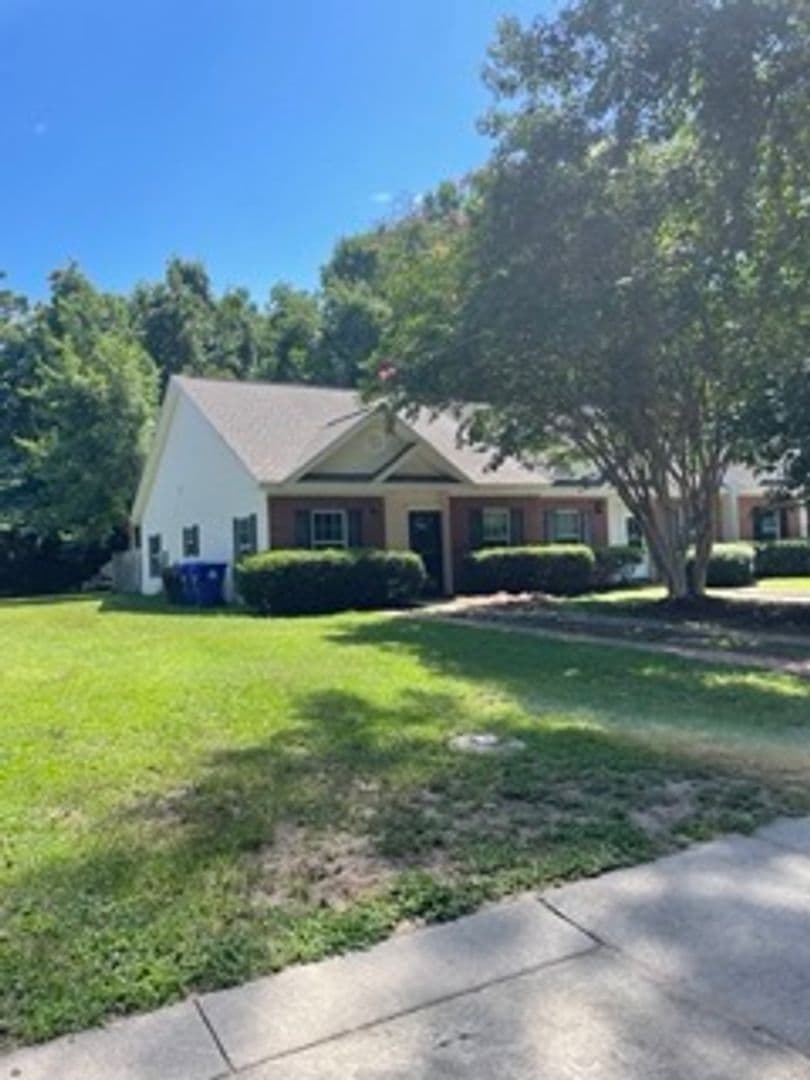 Mt. Pleasant House: 1400 Dataw Court