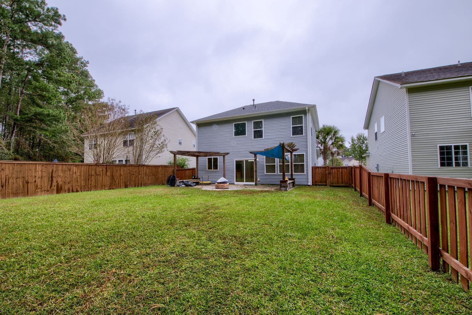 Moncks Corner House: 208 Woodbrook Way