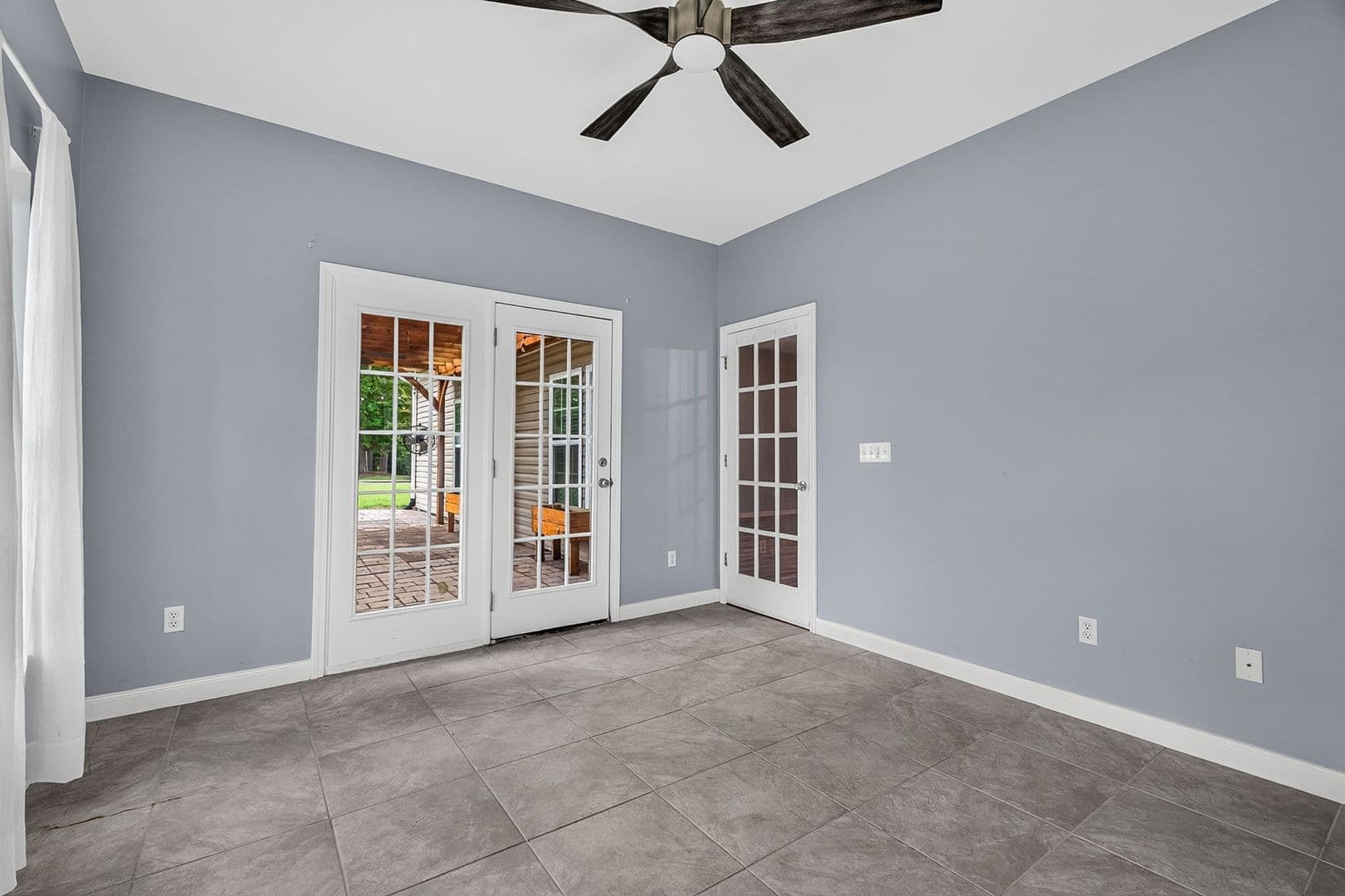 Hanahan House: 7549 Hawks Circle