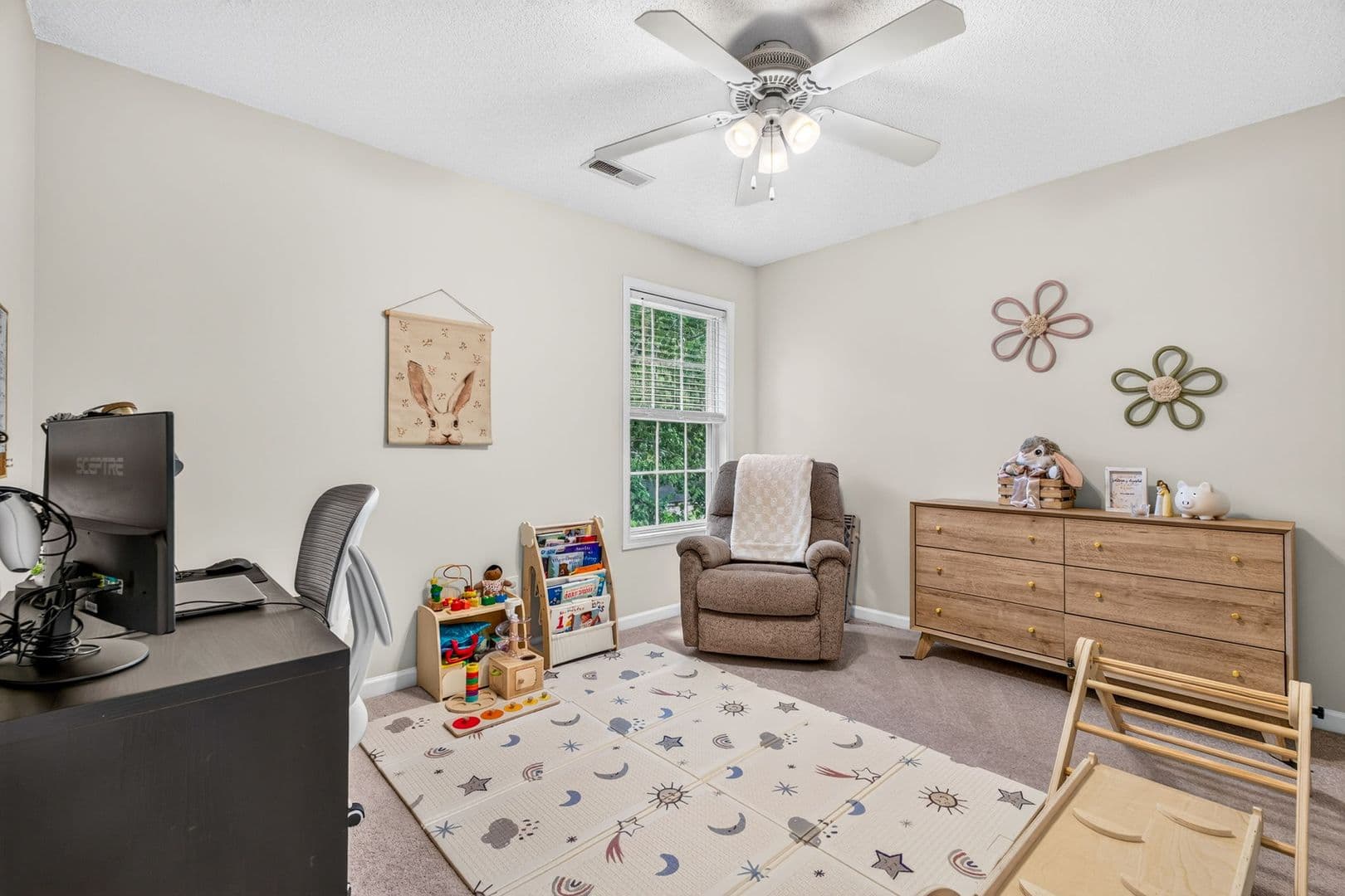 Goose Creek House: 139 Pointer Dr
