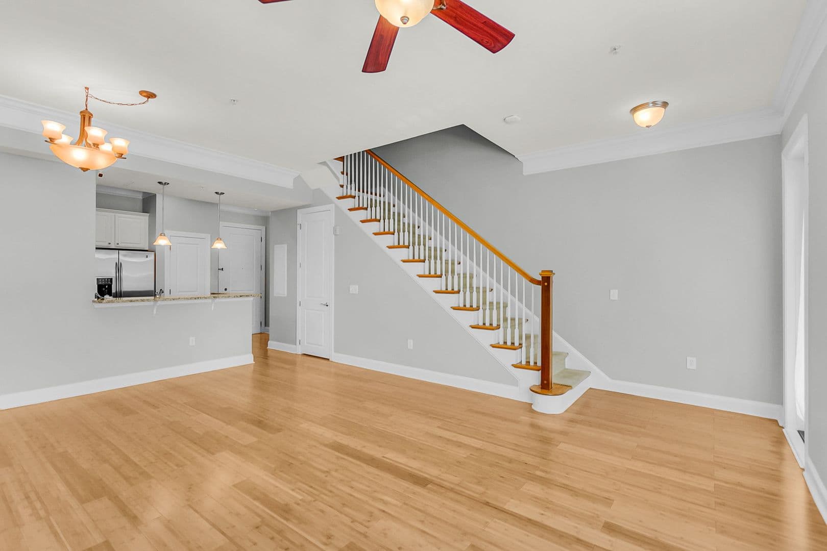 Daniel Island House: 200 River Landing Drive