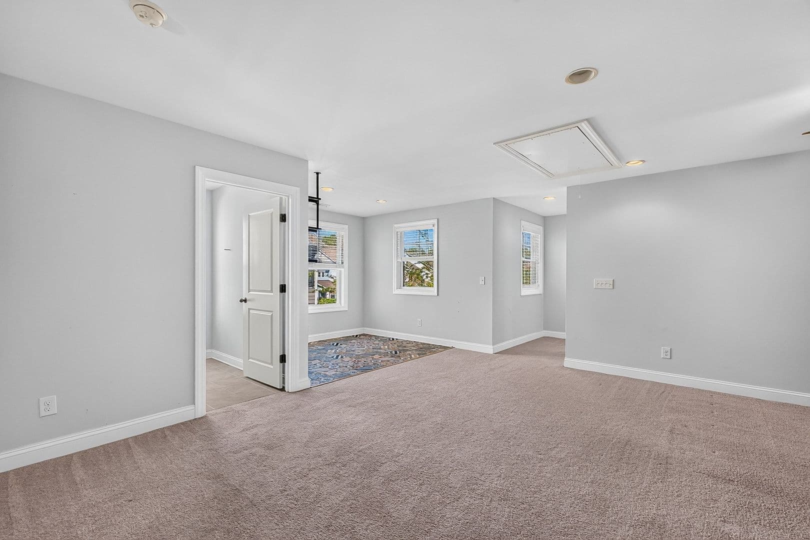 Mount Pleasant House: 2668 Park West Blvd