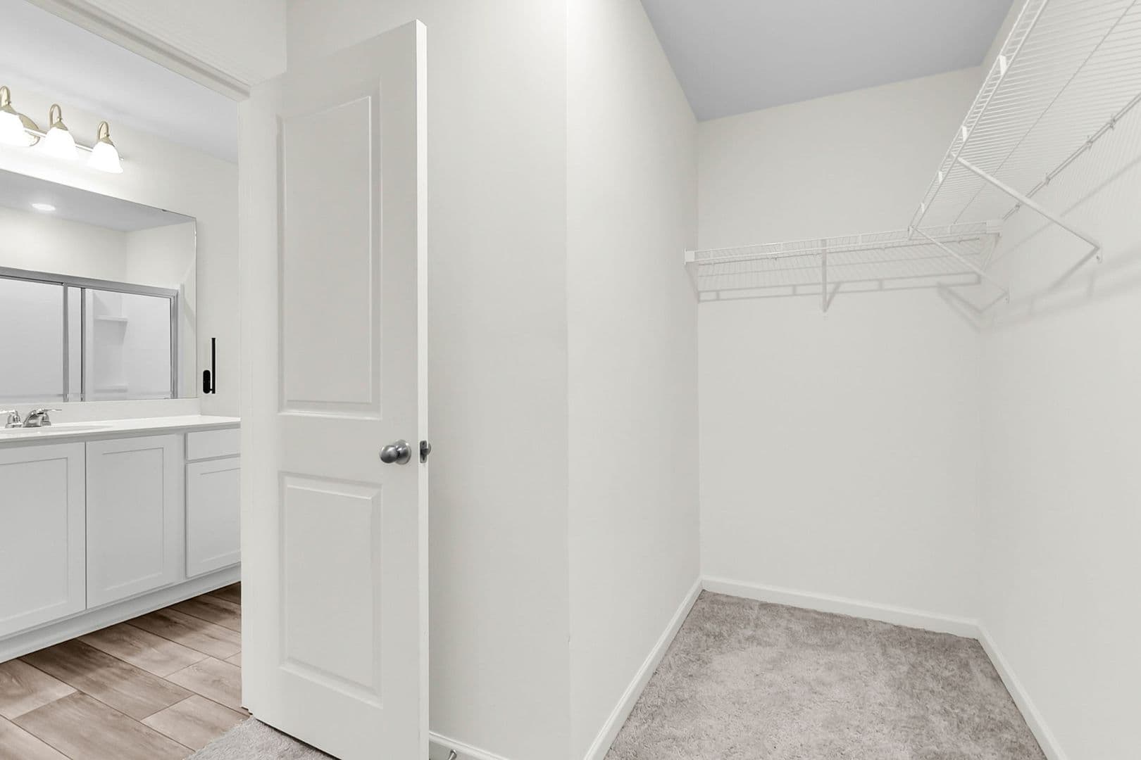 Summerville House: 424 Pender Woods Dr.