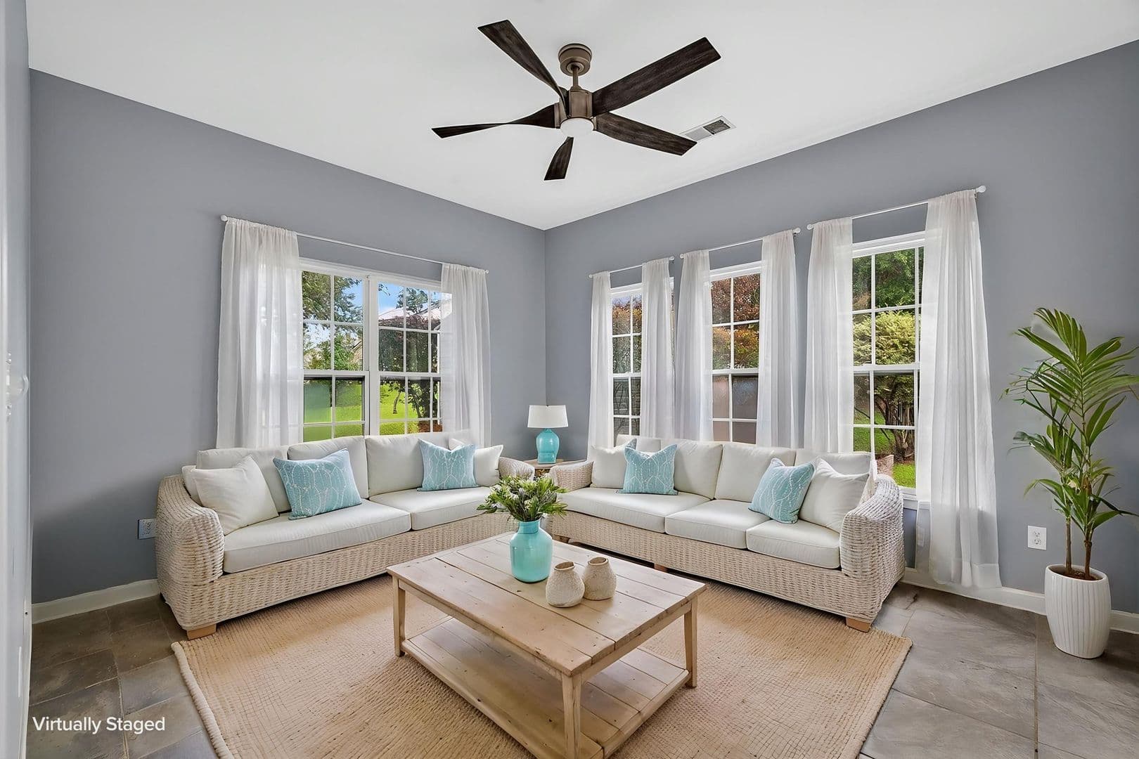 Hanahan House: 7549 Hawks Circle