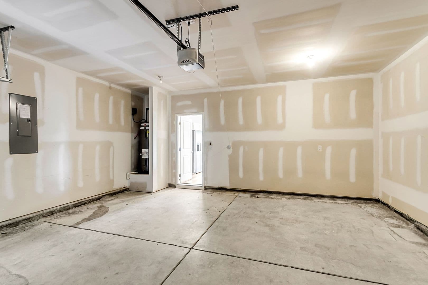 Summerville House: 424 Pender Woods Dr.