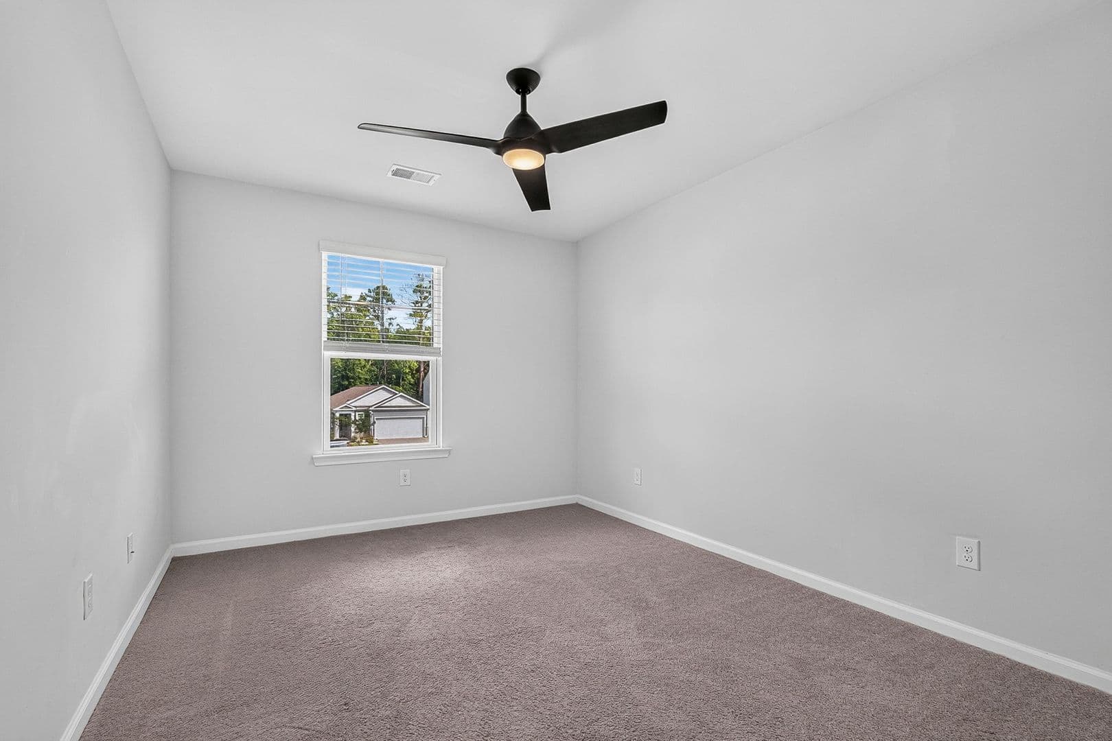 Summerville House: 123 Sweet Cherry Lane