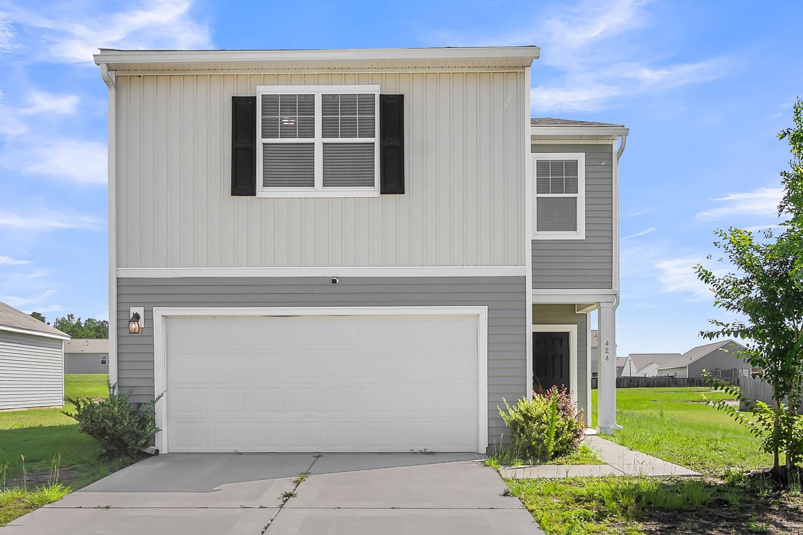 Summerville House: 424 Pender Woods Dr.