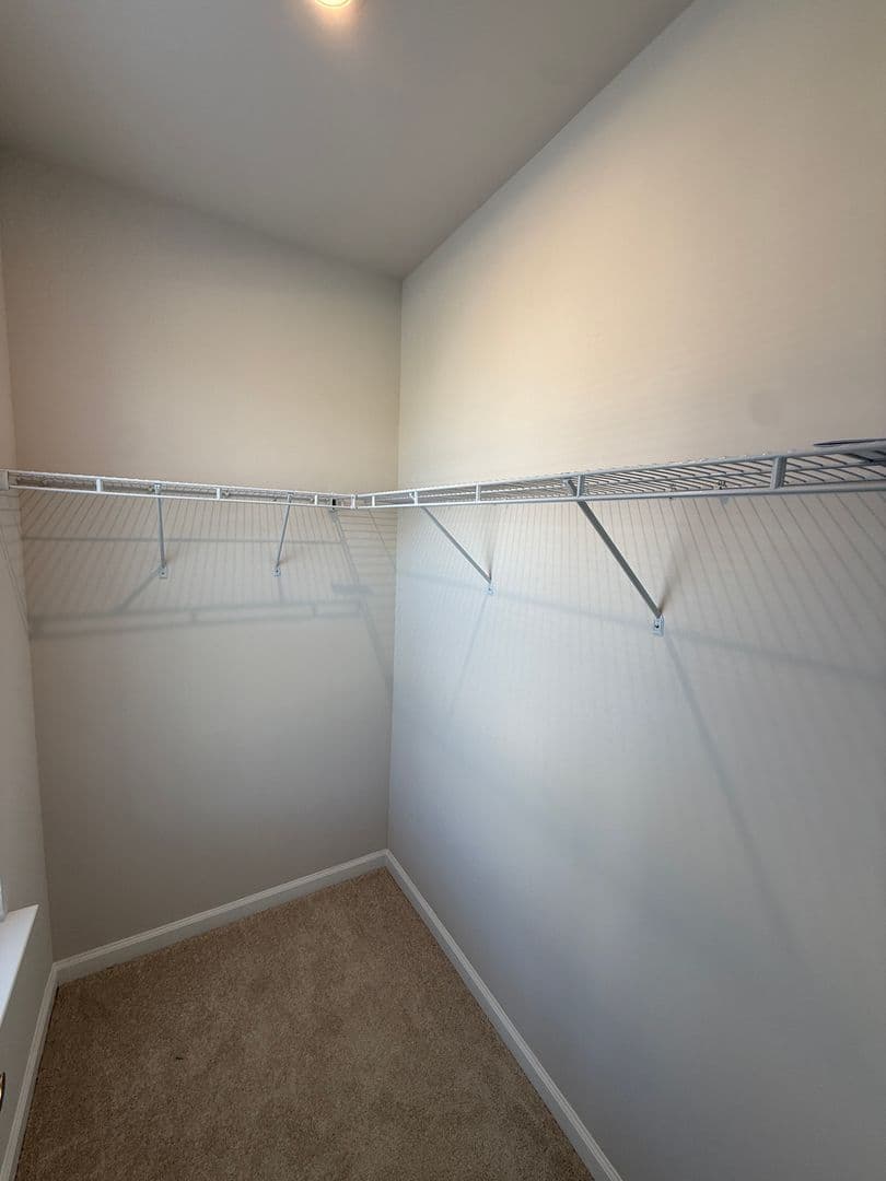 Hyattsville Condo: 6711 Belcrest Rd