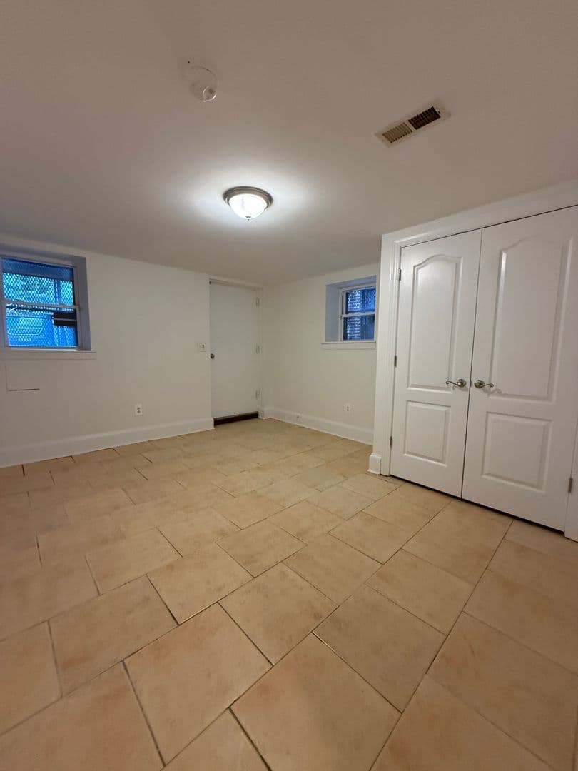 Baltimore Condo: 2318 Eutaw Pl
