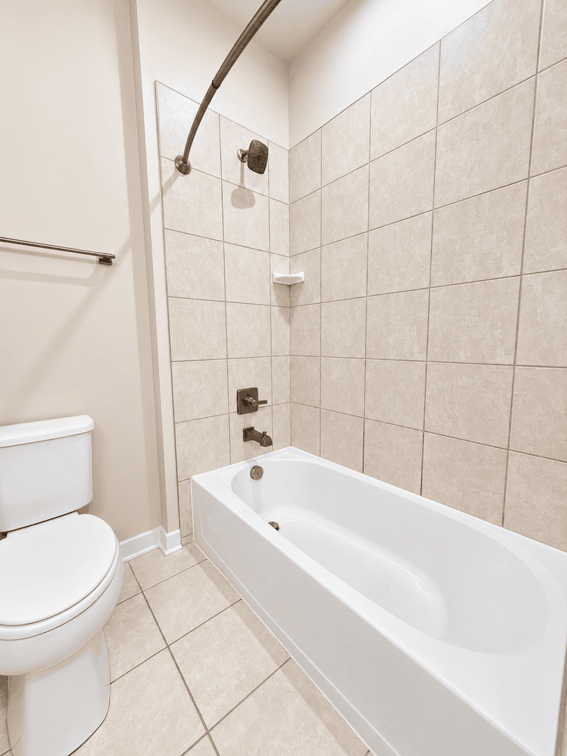 Baltimore House: 6510 Camden St
