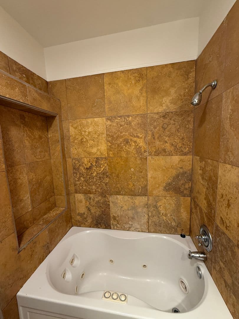 Baltimore Condo: 2318 Eutaw Pl