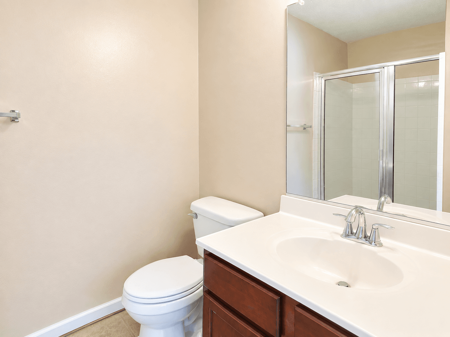 Middle River Townhome: 9829 Biggs Rd
